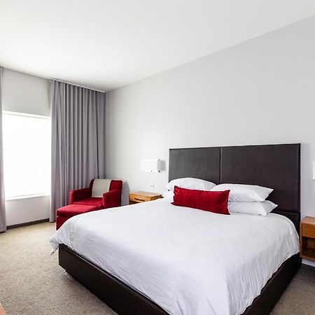 I Hotel And Illinois Conference Center - Champaign Esterno foto