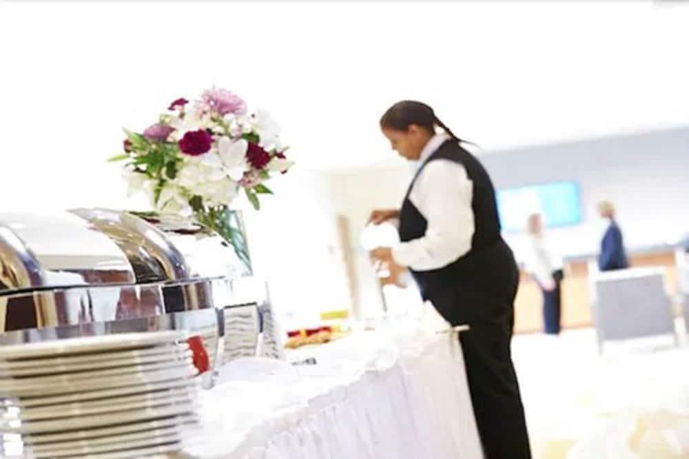 I Hotel And Illinois Conference Center - Champaign Esterno foto
