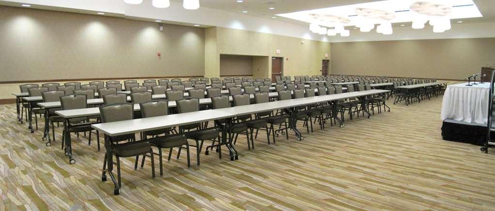 I Hotel And Illinois Conference Center - Champaign Amenities foto